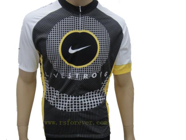 fully sublimated cycling jersey, cycling shorts and cycling bib shorts