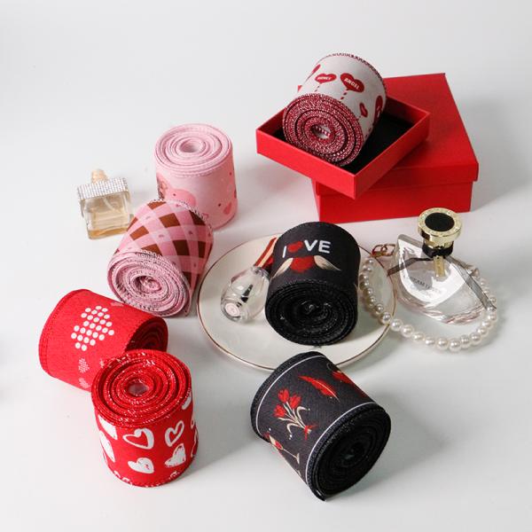 Christmas Decoration 63MM Wired Burlap Ribbon with Sweet Bear Print Wired Ribbon