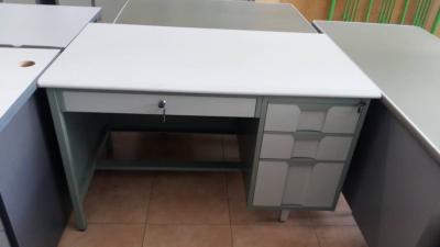 Office Workstation Desk H750*W1200*D600MM Stable Cold Pressed Plates Environmentally Friendly Plastic Powder Raw Materials  Any RAL Color 50kg Weight