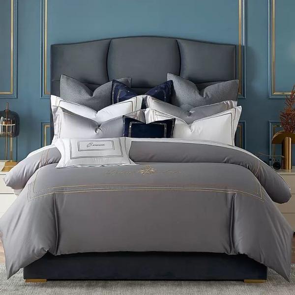 Custom Cotton Hotel Bedding Set with Percale European Style and Luxury Embroidery Logo