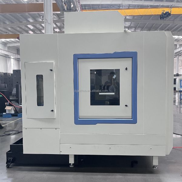 VMC1160 5 Axis CNC Machine Center Roller Guide Vertical Milling System for Aluminum Processing