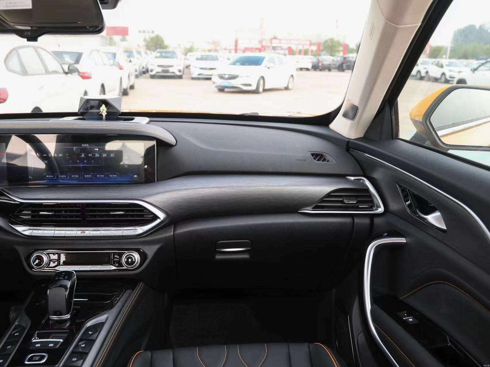 Компакт Suv двигателя Bestune T77 1.5T с камерой 360 новой