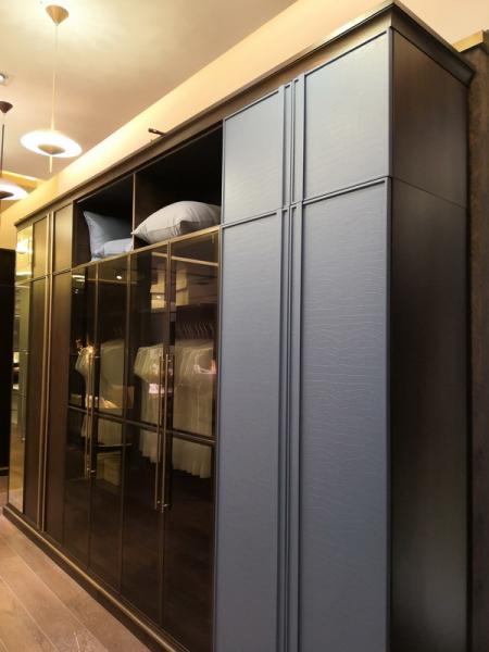 Custom made wardrobe closet built in cabinets open door Armoire with Mirror stand by Metal handle for hotel and villa