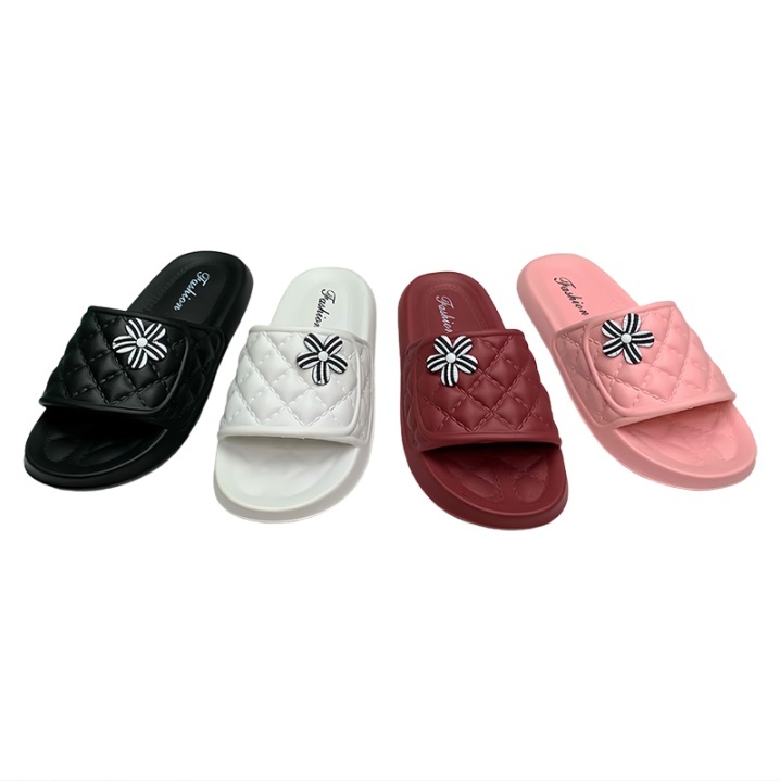 EVA Women Quilted Diamond Pattern 3D Flower Decor Slide Sandals