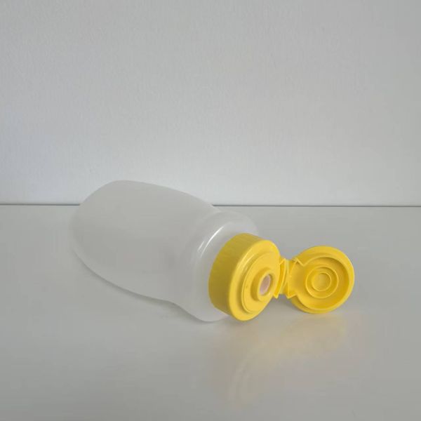 Screw Cap 330ml Hdpe Plastic Food Packaging Bottles Sauce Bottles Ketchup Squeeze Bottles Featuring Silk Screen Printing