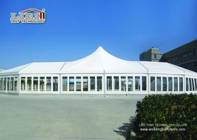 Barracas luxuosas brancas do banquete de casamento do pico alto impermeáveis com Windows claro