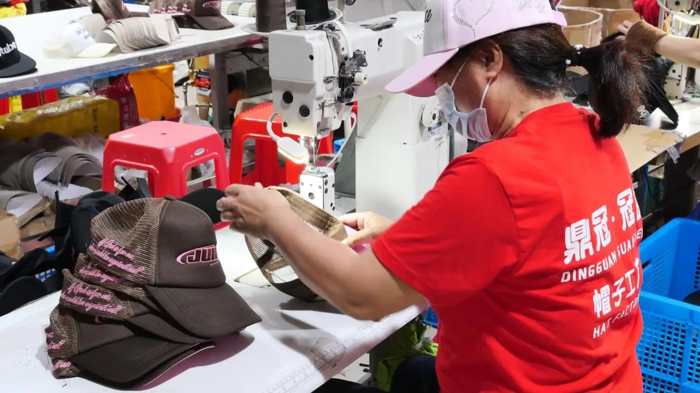Shenzhen Dingguan Hat Making Co., Ltd.