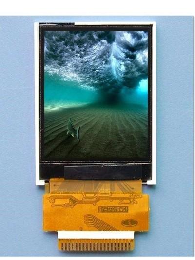 16/18/24 Bit RGB High Brightness TFT LCD Touchscreen Display 5 Inch 800*480 ST7262