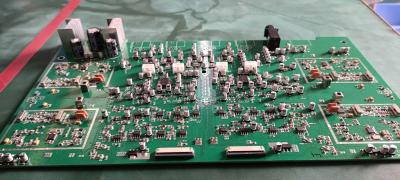 Picareta da montagem do OEM da máquina de alta velocidade do carregador do PWB e máquina de superfície 360×300mm do lugar