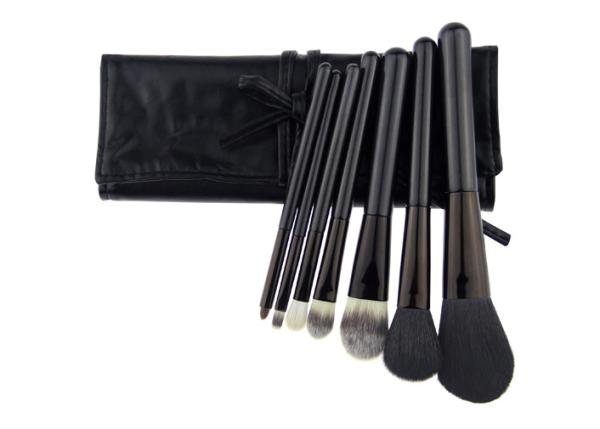 Smoky Brush Wooden Handle Travel Makeup Brush Set 7 pcs White Nylon Hair