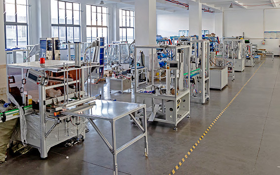 Flexible Chain Turn Bottle Conveyor System 1 Ltr Water Bottle Packing Machine