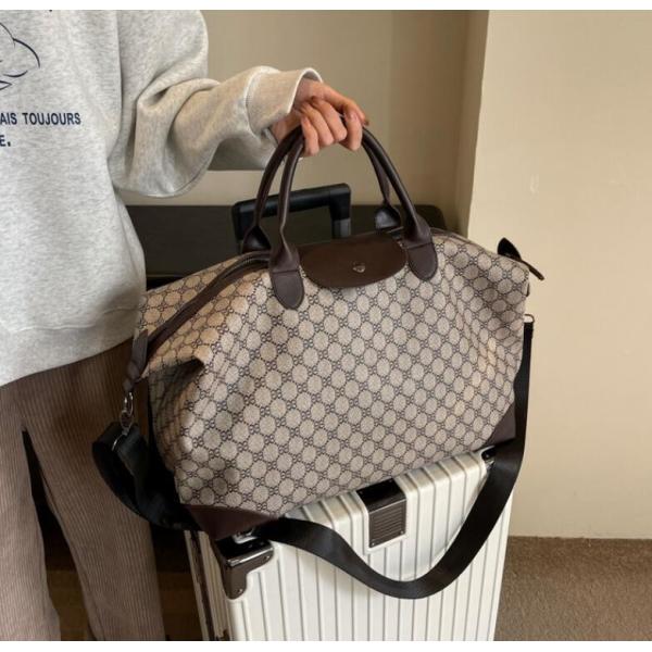 Trendy And Fashionable Women Travel Bag Dry And Wet Separation Travel Bag