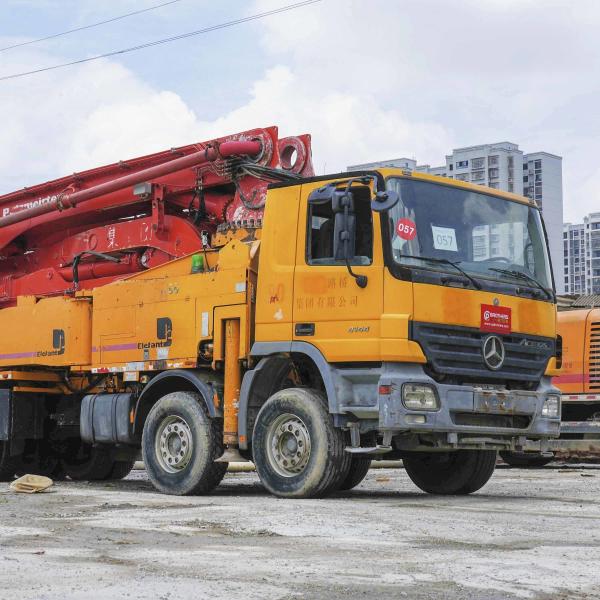 Proceso de mecanizado Bomba de hormigón hidráulica mejor del mundo Putzmeister 46m camión bomba de hormigón en buen estado