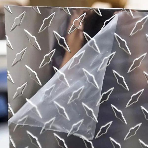 1050 3003 4 x 8 aluminum diamond plate sheets laminated aluminum foil are primarily used as anti-slip and decorative materials.