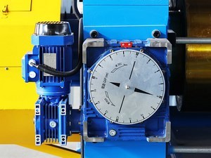 Customized Working Layer Rubber Mixing Machine Blue Green Color Suitable For Industrial Rubber Processing Loading Port