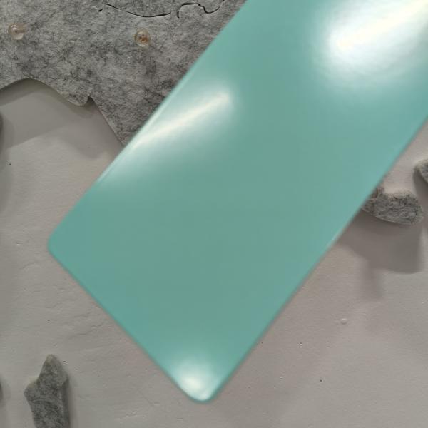 High Gloss RAL K7 Color Polyester Powder Coating with 60-80um Thickness and 10 Minutes Cure Time for Metal Surface