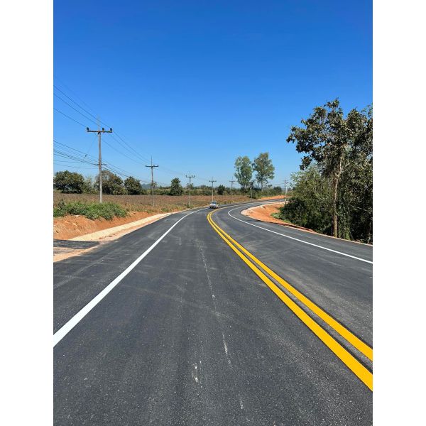Thermoplastic Road Marking Paint with 3-10 Minute Dry Time, 12 Months Shelf Life, and Waterproof UV Resistance for Roads and Parking Lots