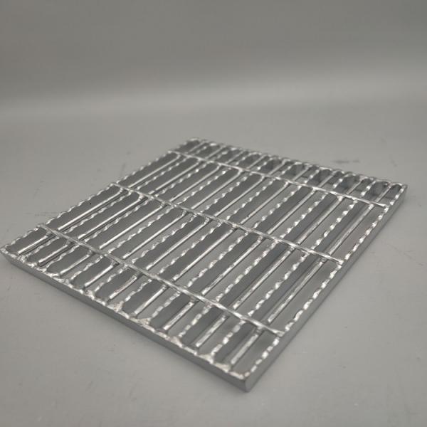 6mm Walkway And Driveway Serrated Bar Grating