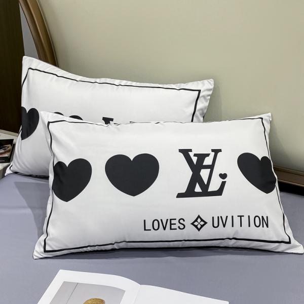 2023 Modern Polyester Heart Bedding Sheet Set for Luxury Bedding Quilts Duvet Cover