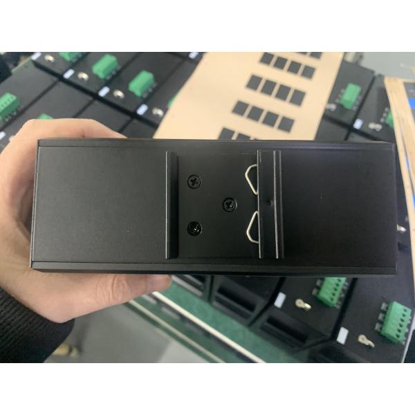 Водонепроницаемый 8-портный сетевой коммутатор Гигабитный прочный Ethernet-коммутатор с 4-мя волокнистыми портами