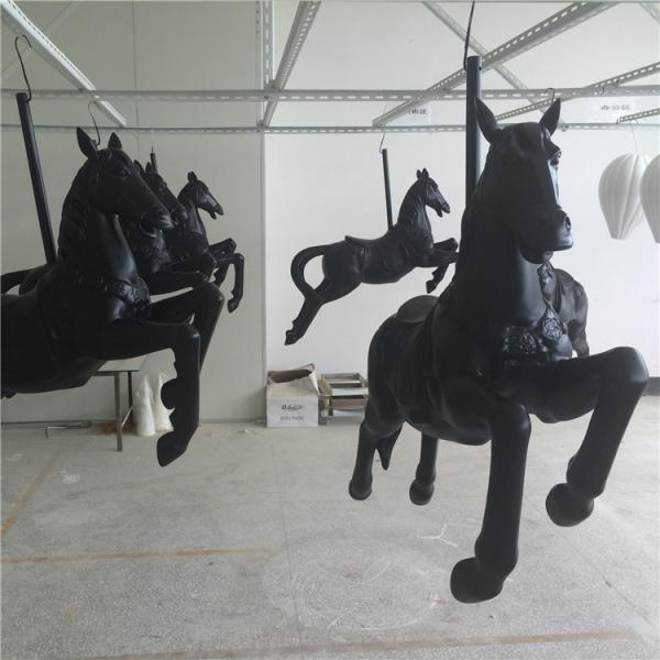 longueur de finition 120cm de cheval de fibre de verre de peinture