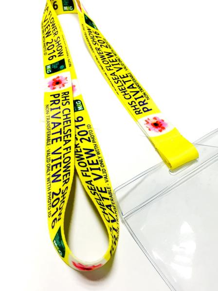 Yellow Flower Printed Fashionable Dye Sublimation Lanyards Pretty Colorful