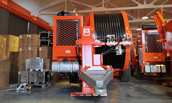 Hydraulic Tension Machine With Conductor Clamp Transmission Line Stringing Equipment