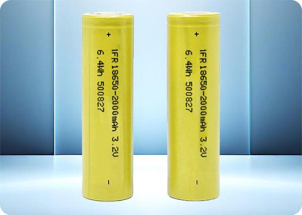 6A Batterie LiFePo4 à décharge 3.2V 18650 2000mAh