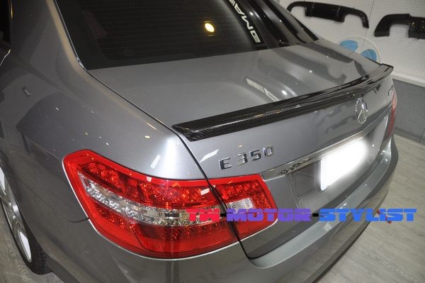 Спойлер задего волокна углерода взгляда BENZ W212 AMG