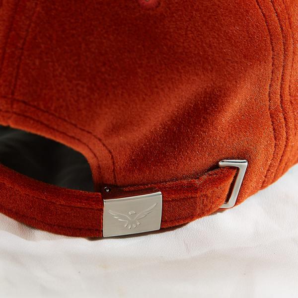 Custom Velvet Embroidered Baseball Caps With Debossed Metal Buckle