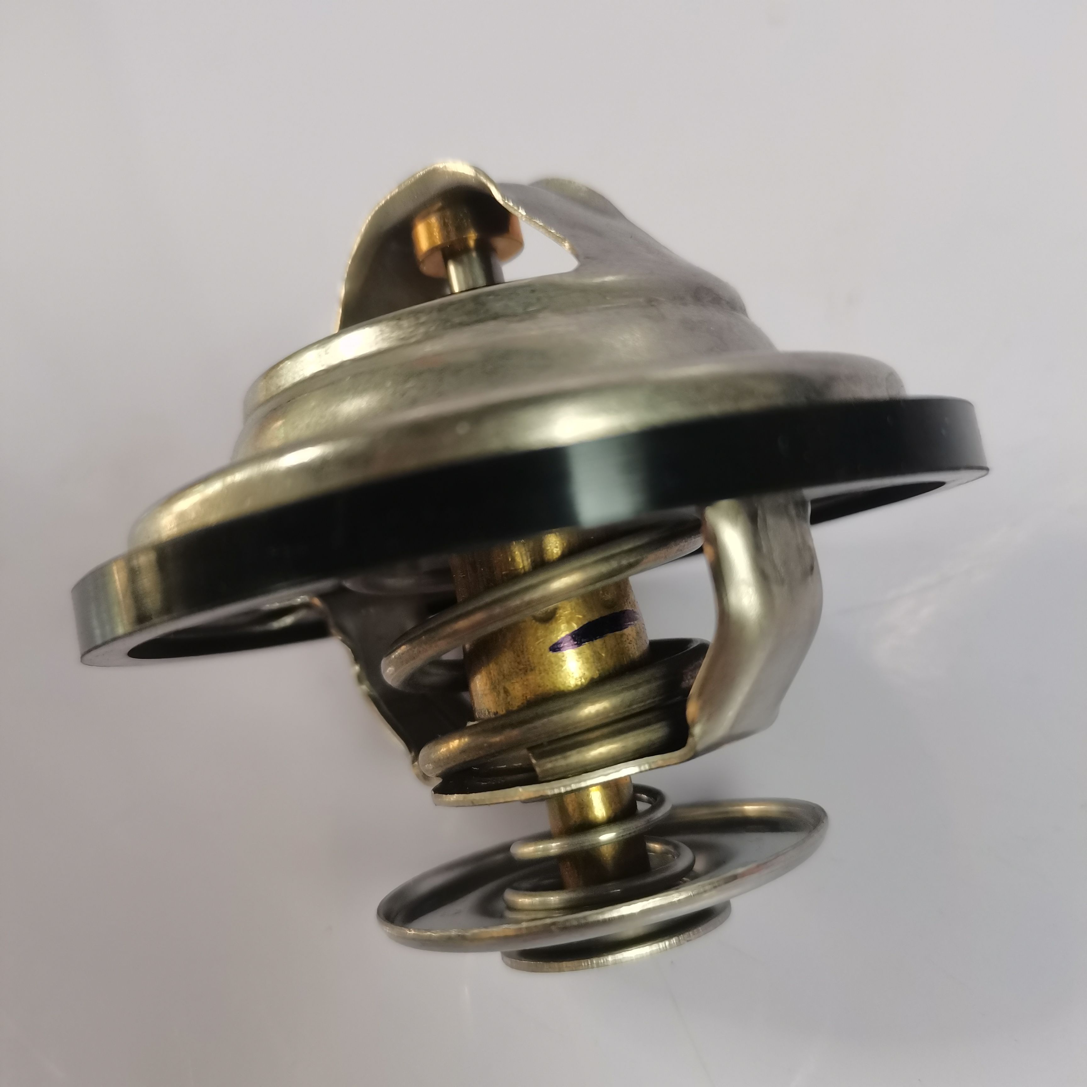 FAW Jiefang Truck Cooling System Parts Thermostat 30509-83D