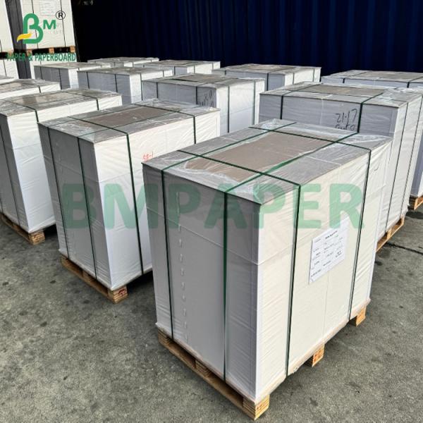 OBA Free Uncoated Woodfree Offset Bond Paper 40gsm 50gsm Light Weight Paper Sheets OBA Papel de offset sin revestimiento sin madera 40 gm 50 gm Hojas de papel de peso ligero