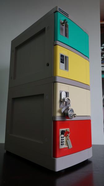 Green 5 Tier ABS Commercial Gym Lockers , Water Resistant Safety Break Room Lockers