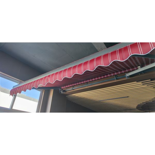 Customized Retractable Waterproof Sun Shade Canopy for the Luxury HA type chain