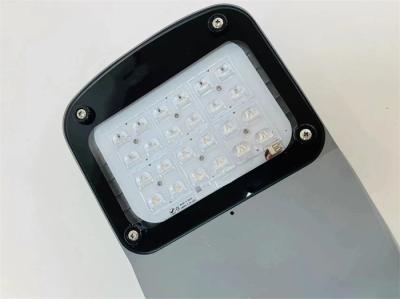 IP65 40W 6000K Outdoor LED Street Lights Waterproof  Simple And Durable LED Street Light Fixtures For Residential Areas