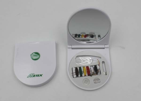 Miniature Sewing Kit For Promotional Gift In Supermarket And Shop