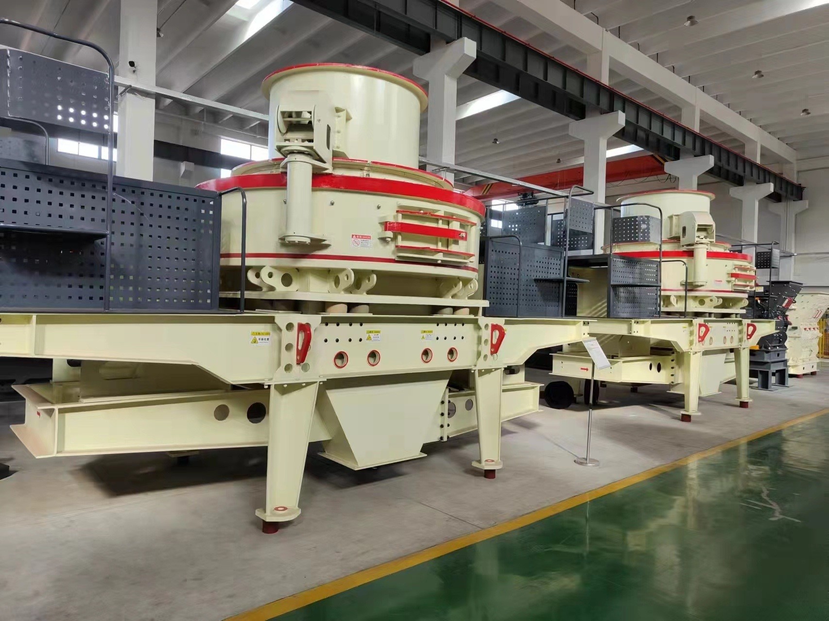 60-520tph Sand Vertical Shaft Impact Crusher for Construction Aggregate Inlet Size 40mm
