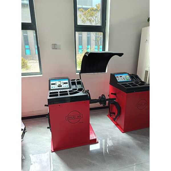 0.25kw Wheel Alignment Machine For High End Cars SUVs Commercial Vehicles
