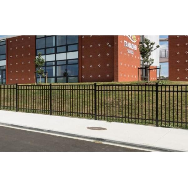Durable Flat Top Metal Tubular Fencing Lightweight Pool 1.2m Tall