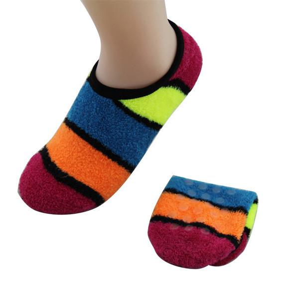 Custom logo, desig nylon striped design yoga gel ankle socks with grip sole