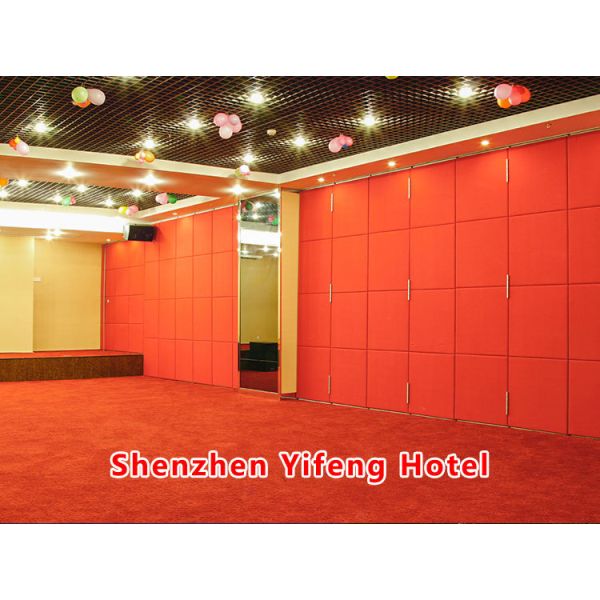 Folding Glass Partition with Sound Insulation 30-42dB and Customizable Design for Easy Installation