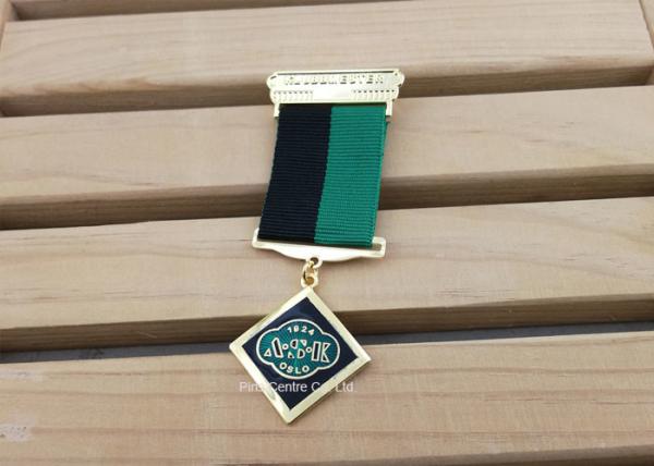 Hard Enamel Die Struck Custom Awards Medals For Army Hornor With Gold Plating