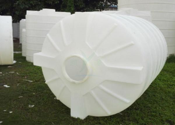 tanques de armazenamento plásticos industriais da água do tratamento da água 4000LPH/resistência plástica do engrossamento da torre de água