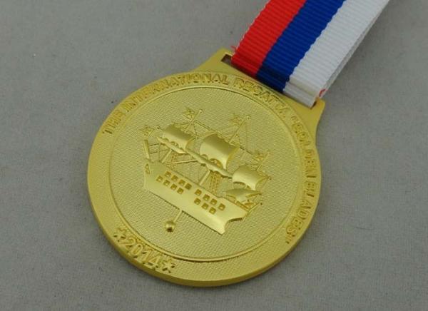 3D Zinc Alloy Material Russia Die Cast Medals Gold Plating 45 mm