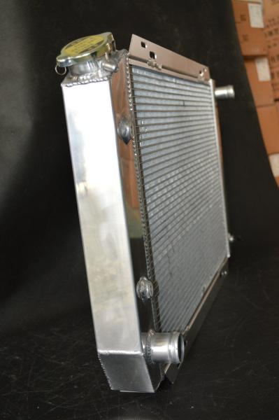 Customized Aluminum Racing Radiator For FORD MUSTANG 1979-1993 MANUAL