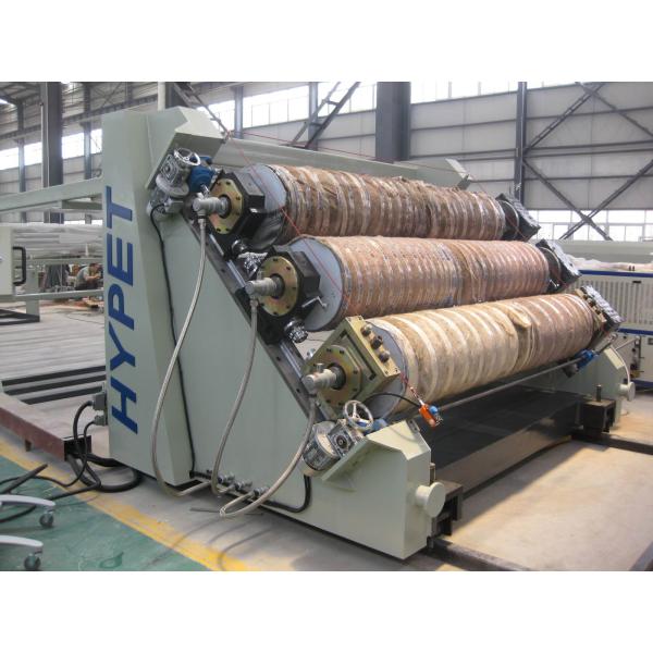 Машины для экструдирования пластиковых листов из ПВХ с пенообразующими панелями