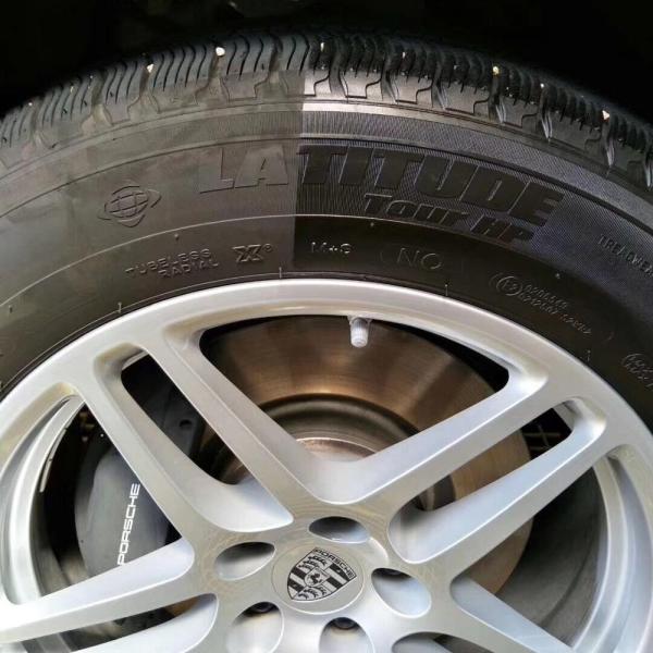 Уборщик пены цели продуктов заботы автомобиля OEM 750ml Multi для блеска автошины
