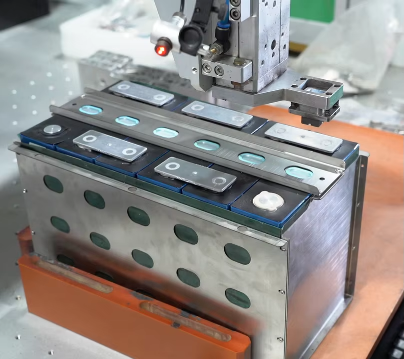 Customized 72V 230Ah Lithium Iron Phosphate Battery Pack
