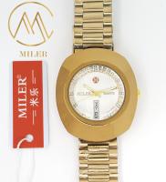 Bon prix mode montres lumineuses en gros usine cadeau en acier inoxydable montre