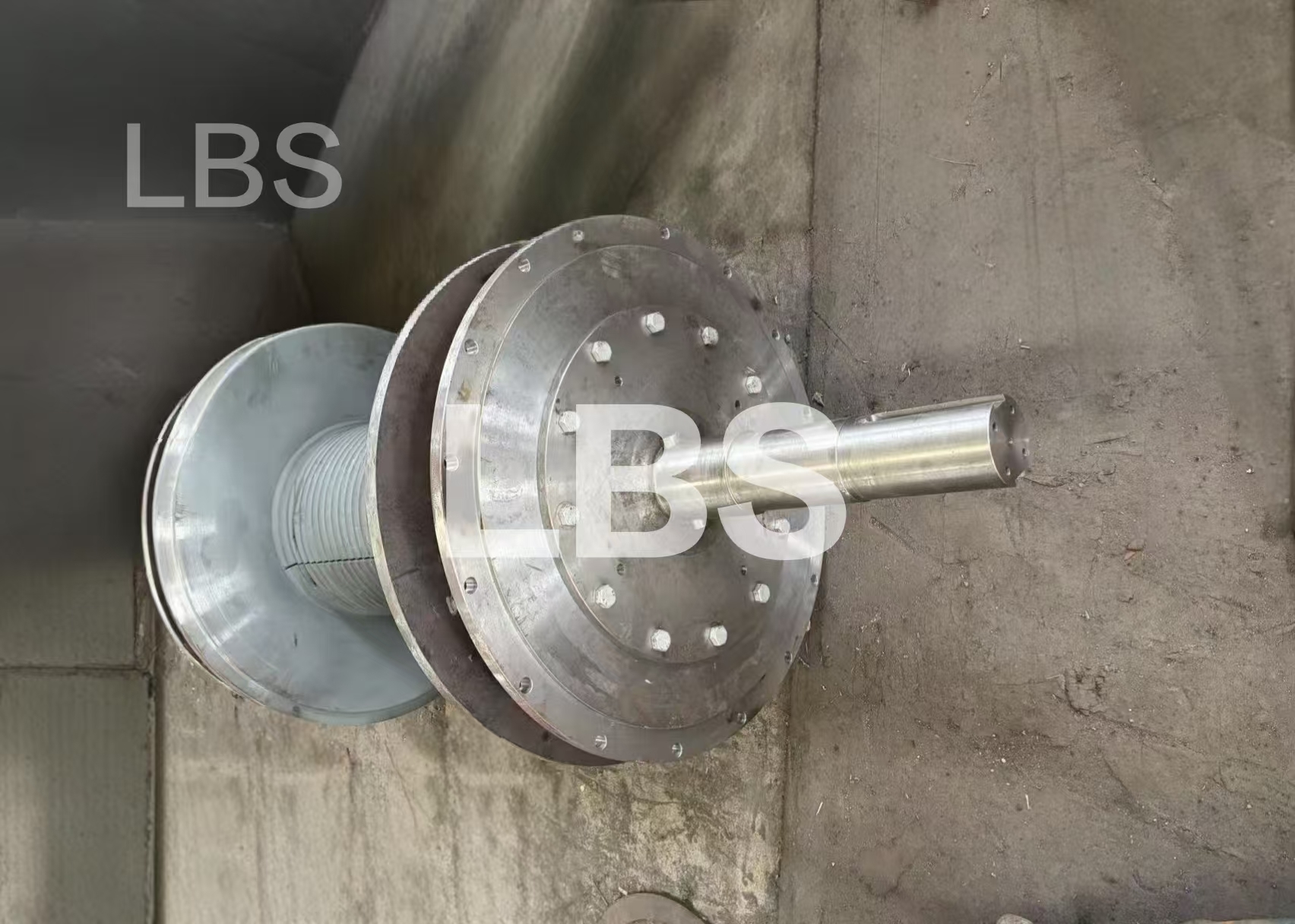 Single Drum Body Assembly Steel Double Through Shaft Heads For Lifting Winch Equipment
